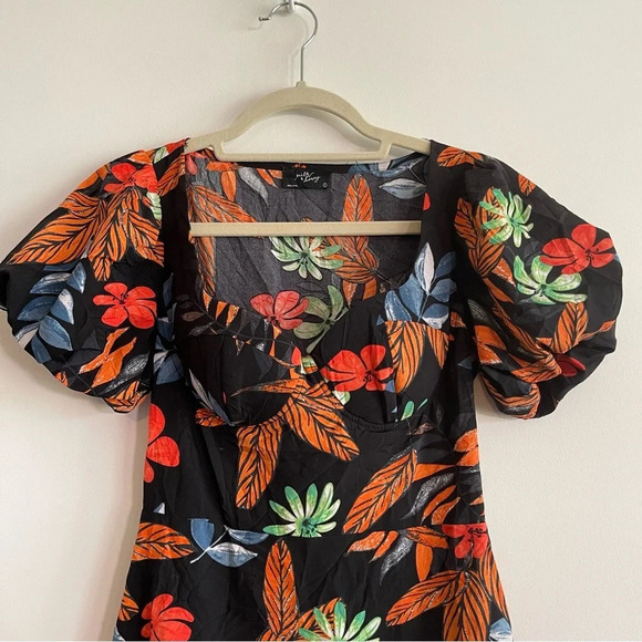 Milk & Honey tropical floral puff sleeve mini dress size small - Picture 2 of 7